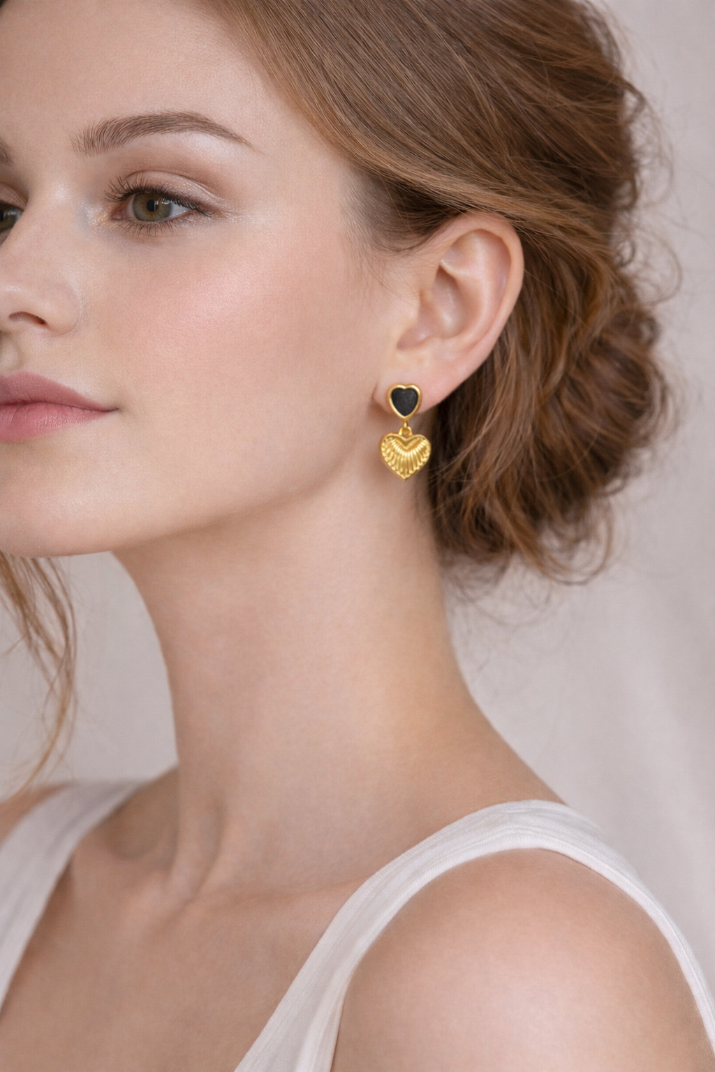 Noir Romance Hearts Earrings